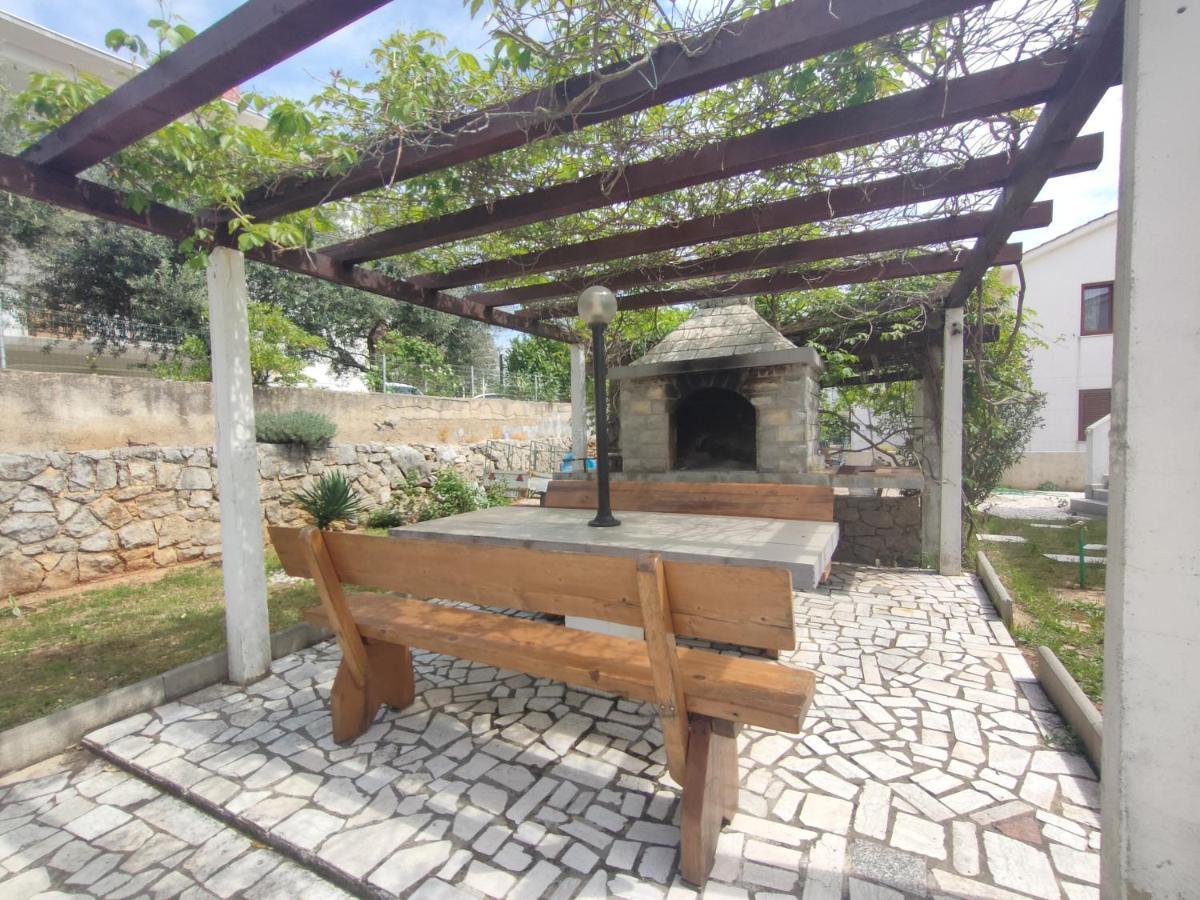 Apartment Alafetic Krk Town Exterior foto